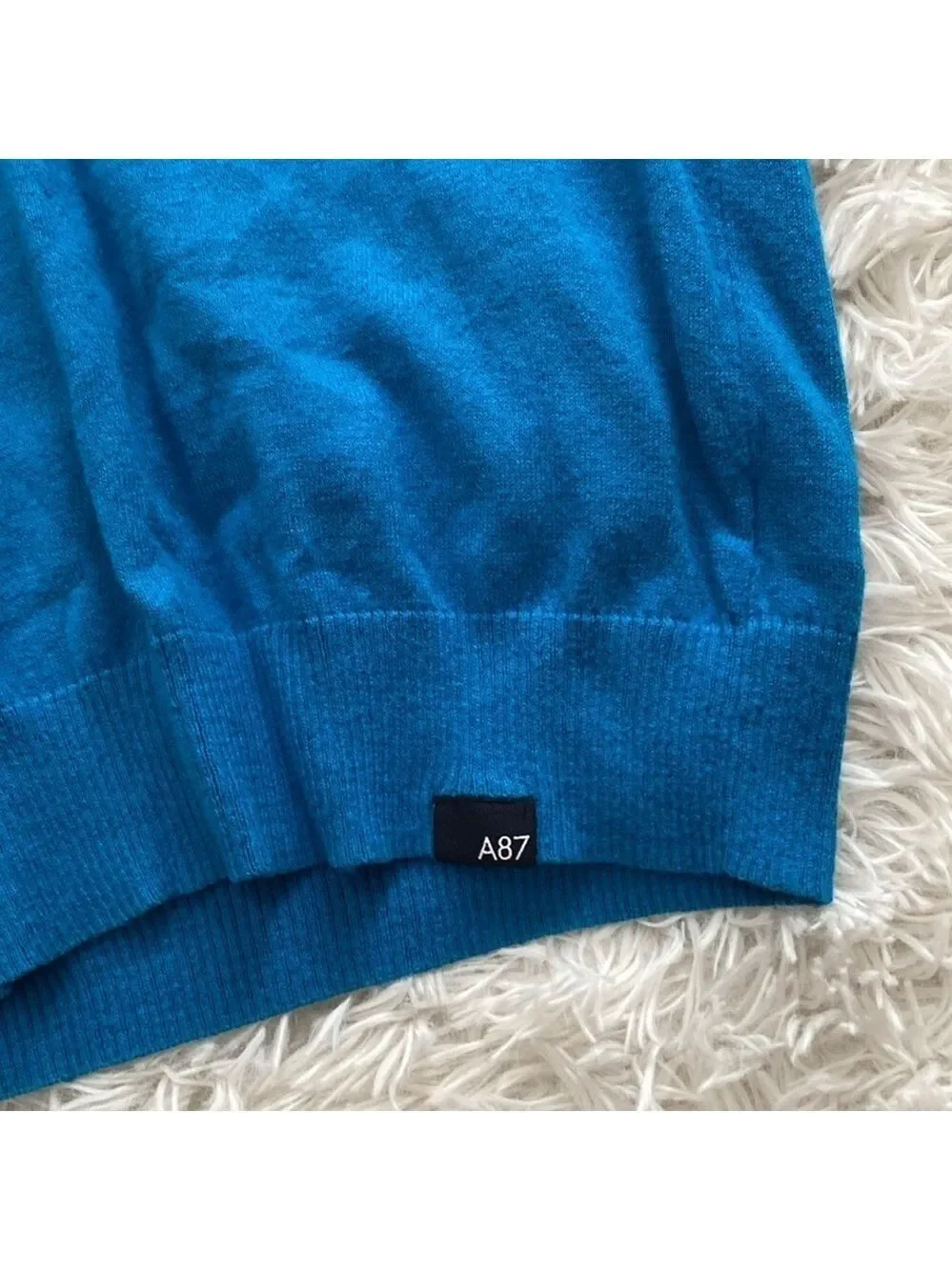 Aeropostale turquoise vneck sweater